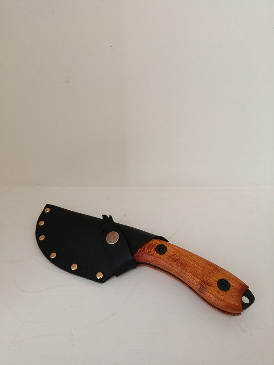 تیزی فولادی غلافدار مخصوص استفاده در کمپ و طبیعت گردی دست ساز زنجان